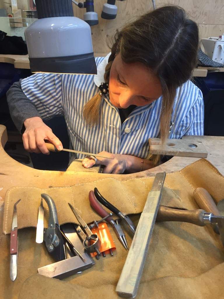 cecilia al lavoro Baisesmamain - Cecilia Benetti Design