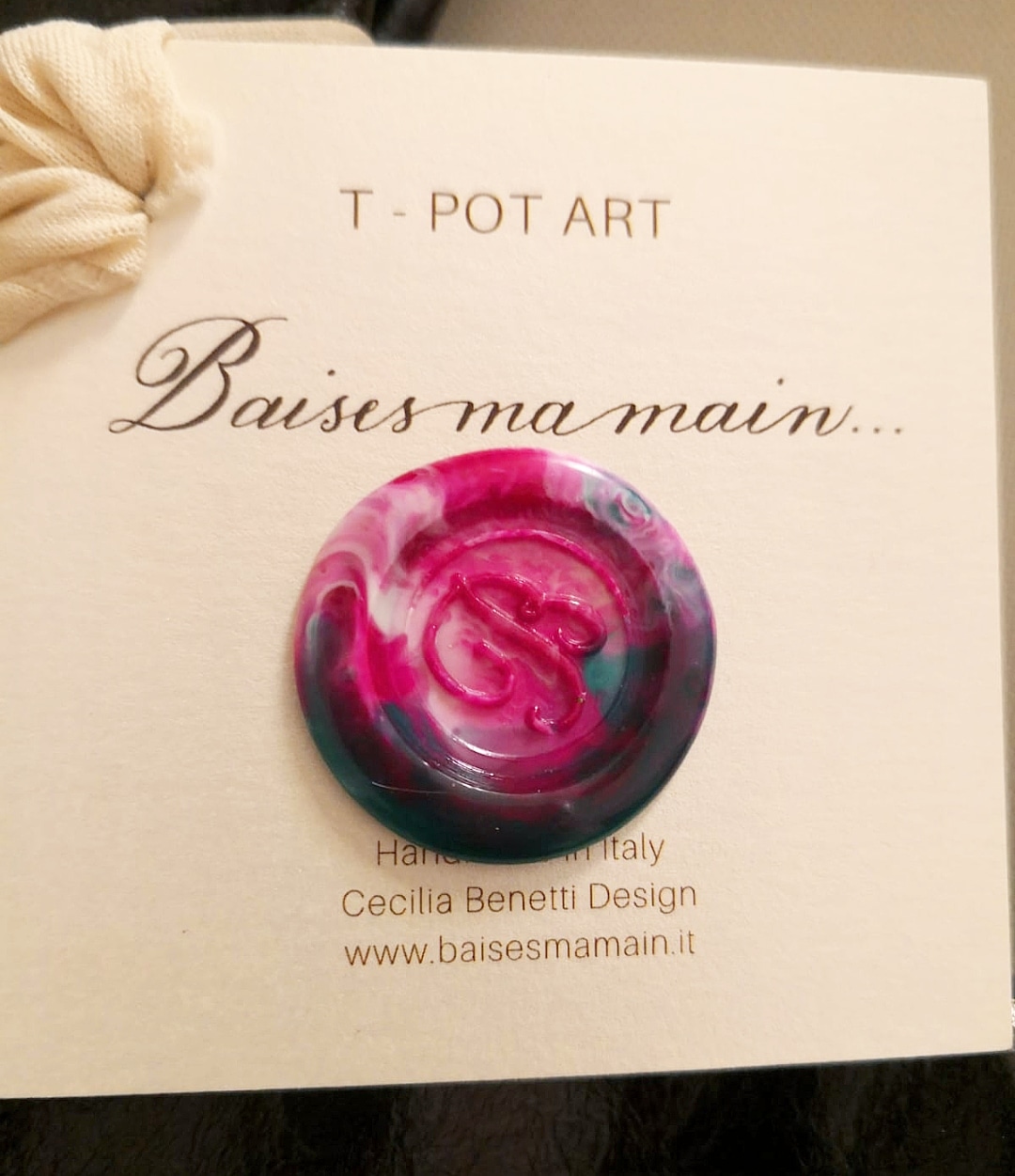 Baisesmamain - Cecilia Benetti Design