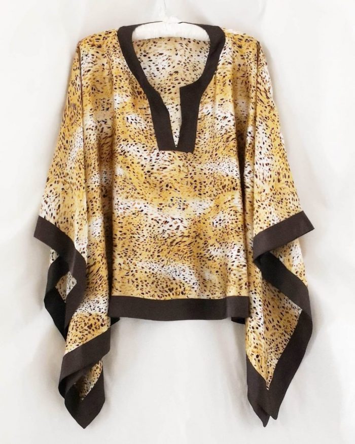 Baisesmamain Couture - Cecilia Benetti Design - Passpartout - blusa in seta sartoriale seta animalier
