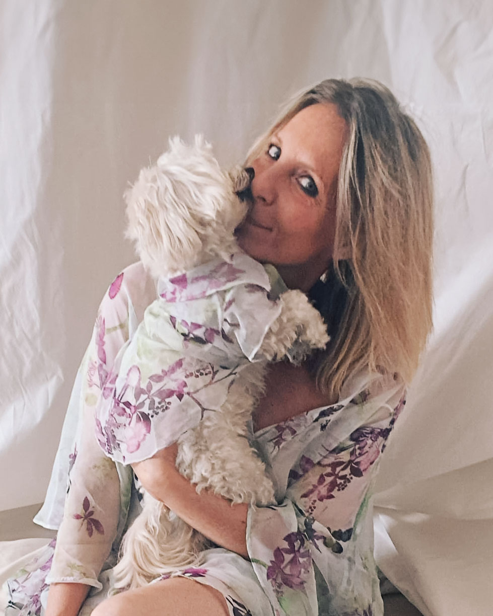 Hi, It's me, Cecilia!